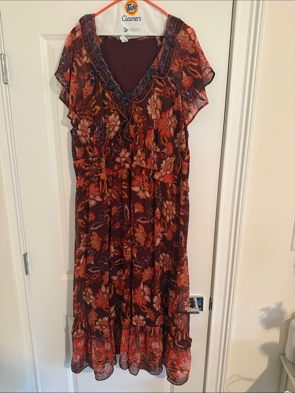 Boho Floral V-Neck Maxi Dress in Burgundy